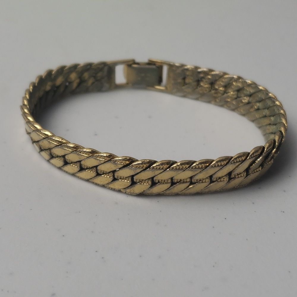 ‎Vintage Napier Bracelet
